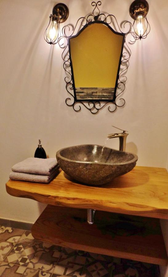 B&B CasaNera Riposto Bagian luar foto